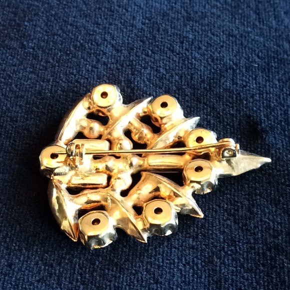 Vintage New Christmas Tree Brooch - Picture 4 of 6